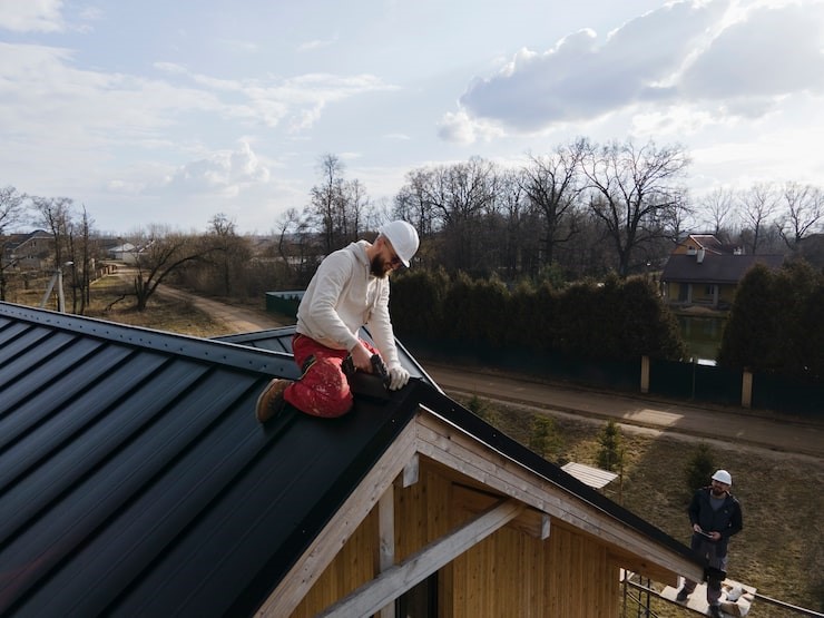 Roofing contractor in Vancouver WA
